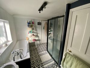 Bathroom/WC- click for photo gallery